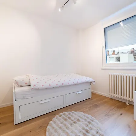 Old Town Heaven 3-bedroom With Balcony Appartement