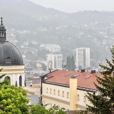 Old Town Heaven 3-bedroom With Balcony Sarajevo