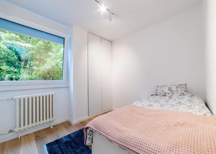 Apartment Old Town Heaven 3-bedroom With Balcony