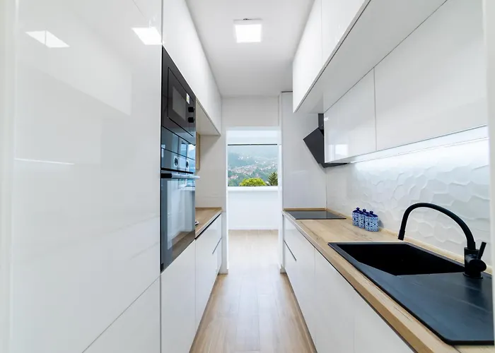 Old Town Heaven 3-bedroom With Balcony * Sarajevo